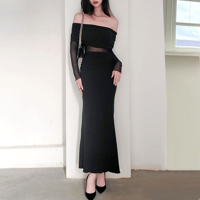 “Off-shoulder vinterkjole med plisseringer” - Billede 2