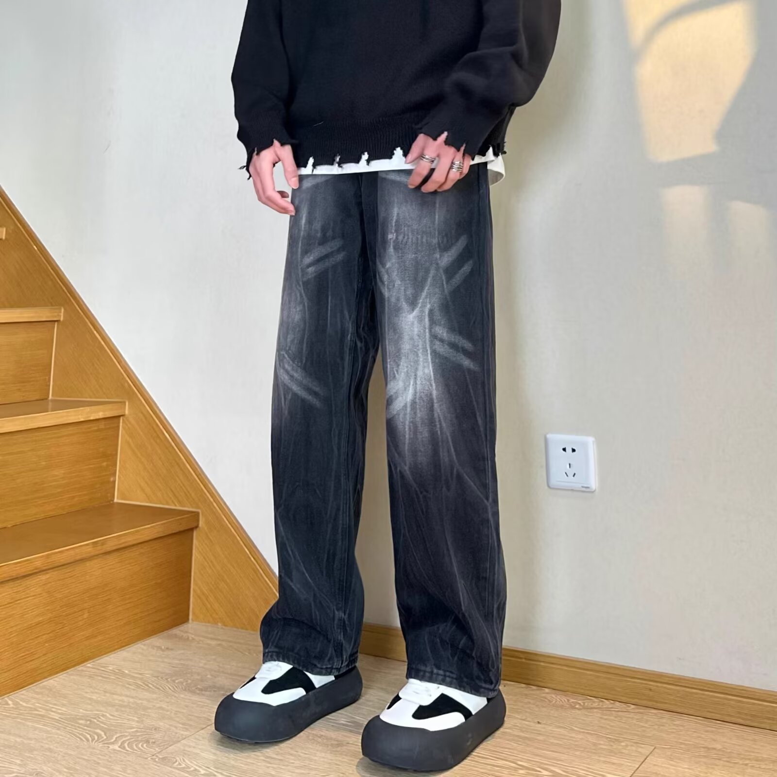 Retro Mens Straight-leg Pants Loose-fit Jeans - Image 4