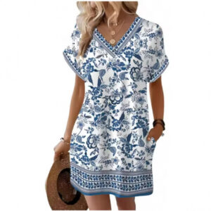 Modern V-neck dress with print and short sleeves