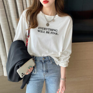 T-shirt with text print