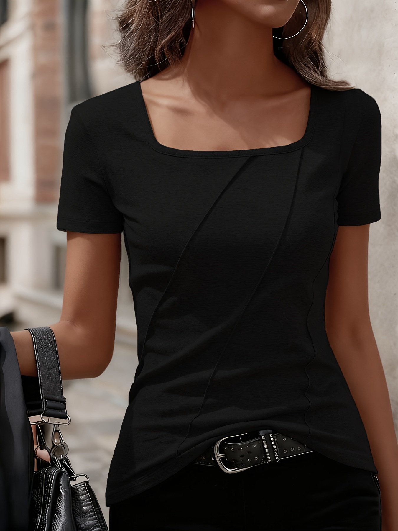 Square neck T-shirt