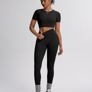 Women's 2-Piece Seamless Workout Outfit, Short Sleeve Crop Top & High Waist Ribbed Butt Lifting Yoga Leggings Fitness Activewear Set